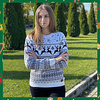 Жіночий светр з Оленями теплий Білий без горла + ПОДАРУНОК шкарпетки, Новорічний різдвяний подарунок