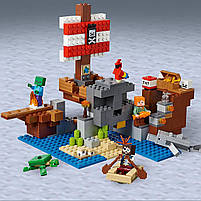 Конструктор LEGO Minecraft Пригоди на піратському кораблі 386 деталей (21152), фото 3
