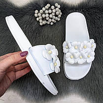 Шльопанці жіночі сланці білі з квітами Гіпаніс 2057, фото 2