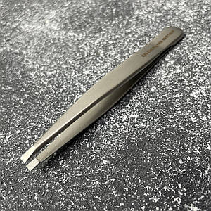 Пінцет для брів BEAUTY & CARE 10 TYPE 2 (вузькі прямі кромки)