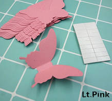 Декор на меблі метелики світло-рожеві - у наборі 20 штук розміром 8*5см, картон, є 2-х сторонній скотч