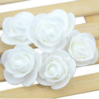 Головки роз искусственные 50 штук 3 см белый