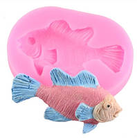Форма силиконовая Рыба 61 на 43 мм розовый
