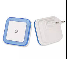 Світлодіодний нічник із датчиком на освітлення Блакитний, фото 3