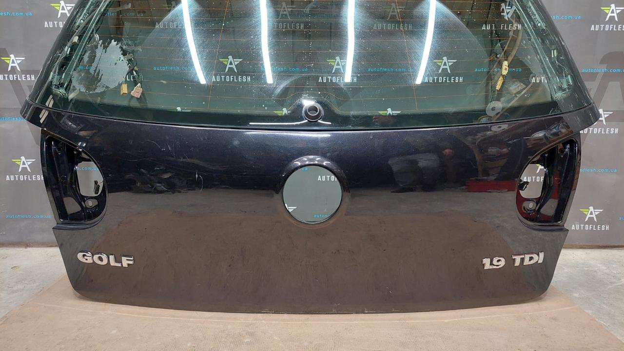 Крышка багажника 1K6827025H, 1K6845051K Volkswagen Golf 5 гольф 5 ...