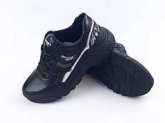 Жіноче взуття чорні кросівки з натуральної  шкіри для дівчат  розмір  36 38 39 40