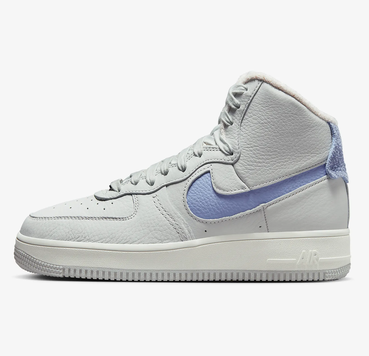 Оригінальні жіночі кросівки Nike Air Force 1 Sculpt (DV7454-001)