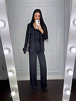 Ефектний жіночий шовковий костюм трійка Круїз - сорочка оверсайз, майка та брюки труби Df5411, фото 2