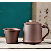 Чашка для чая с ситом глиняная коричневого цвета 420 мл. Кружка заварник из исинской глины