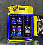 Каністра бар 10 л у жовтому кольорі з посудом - подарунок до дня захисника України, фото 3