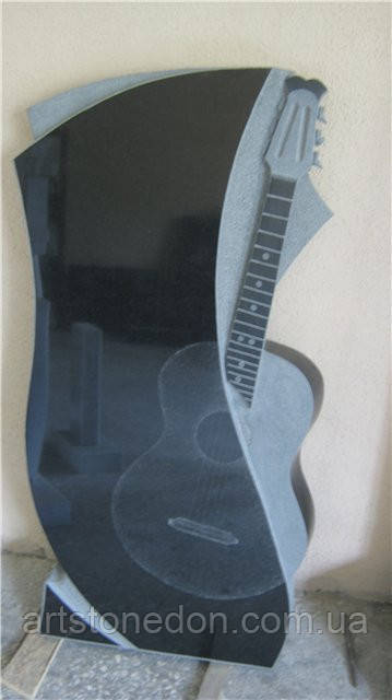 Пам'ятник із зображенням гітари No1