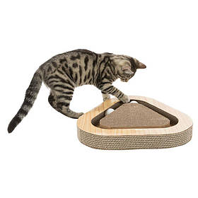 Trixie Драпак з іграшками всередині для котів