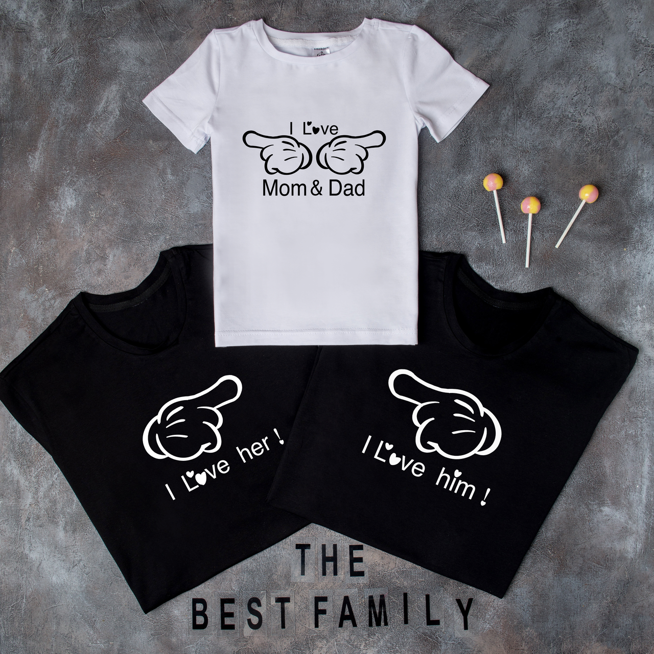 Футболки. Family Look - одяг для всієї родини "I love him,I love her,I love Mom & Dad"