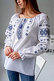 Жіноча біла вишиванка з синьою вишивкою хрестиком Україна УкраїнаТД 40-54 розміри, фото 2