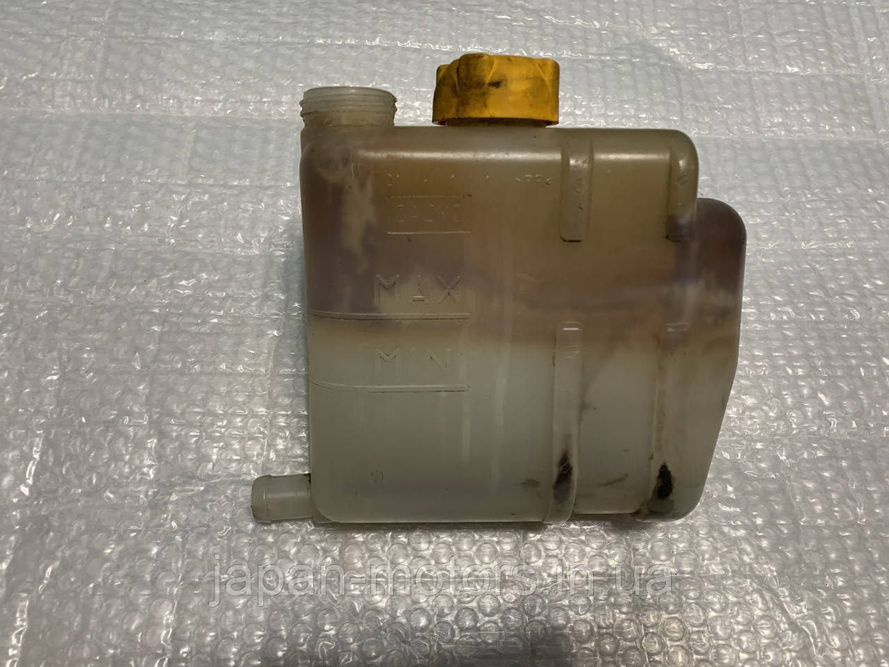 Купить Расширительный бачок ВАЗ 2108 / 2109 / 21099 б/у 21081311014 ...