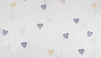 Тканина муслін жатий двошаровий, сердечка сині та бежеві на білому (шир. 1,35м) (MS-JAT-2-0081)