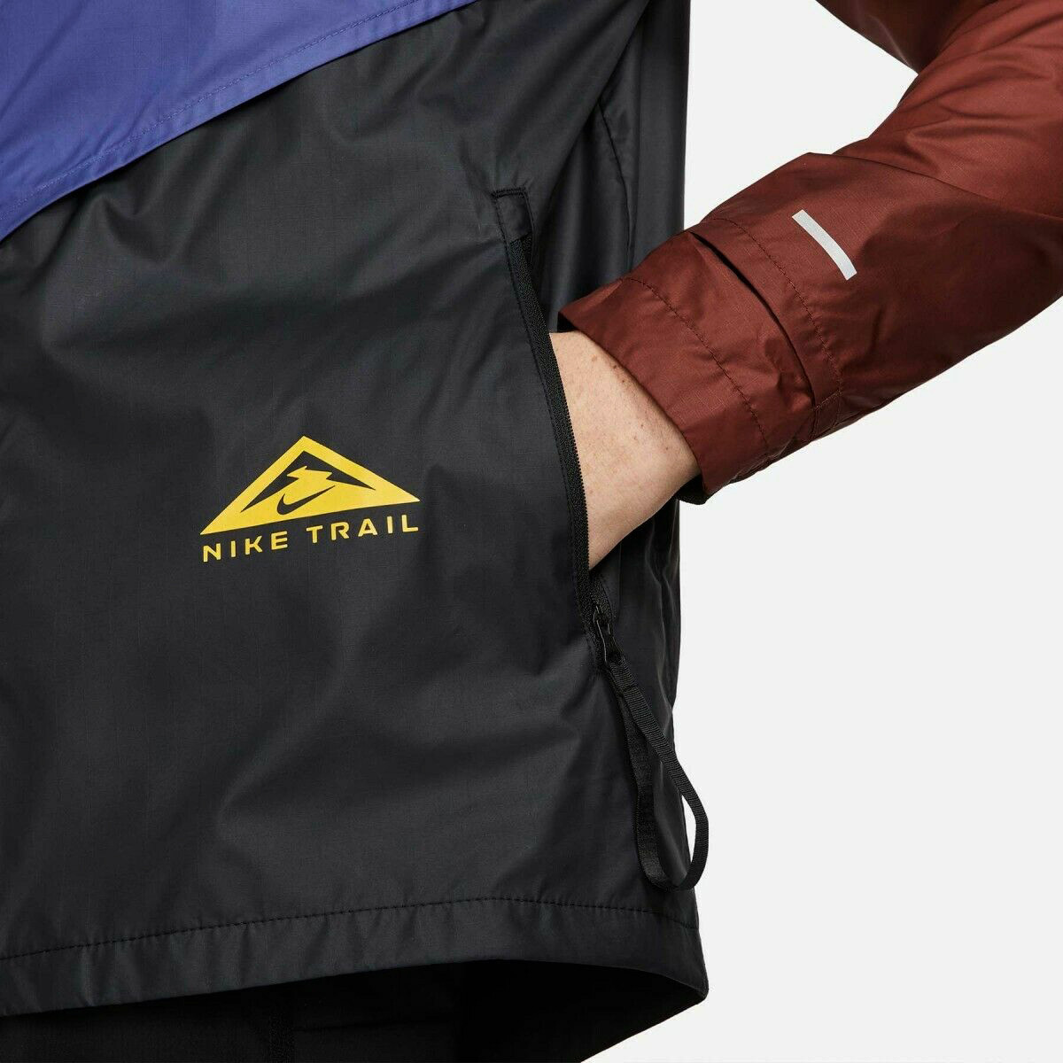 Nike hotsell windrunner xl