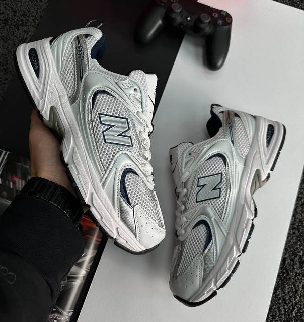 4433931094_w1280_h640_zhenskie