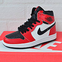 Червоне жіноче взуття Nike Air Jordan 1 Retro. Стильні кросси жіночі Найк Аір Джордан на кожен день., фото 4