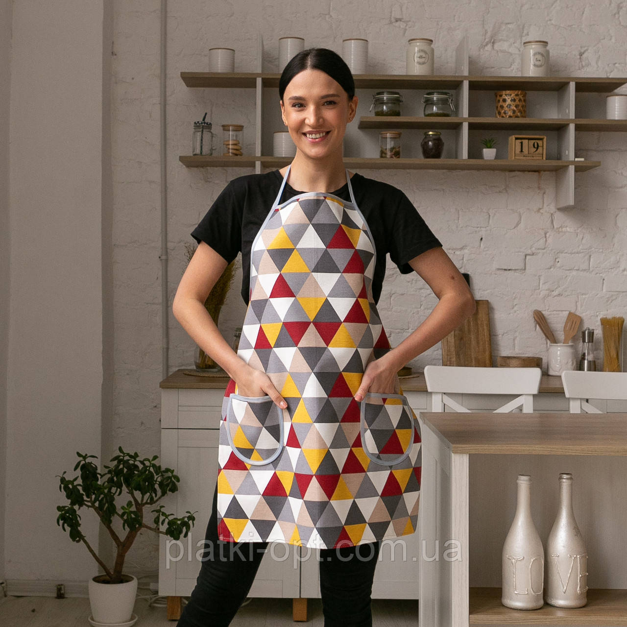 Фартух водовідштовхувальний "Трикутники бордо" (75х55 см.)