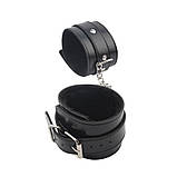 Фіксатори на ноги чорного кольору Chisa Obey Me Luxury Fetish Кайф, фото 3