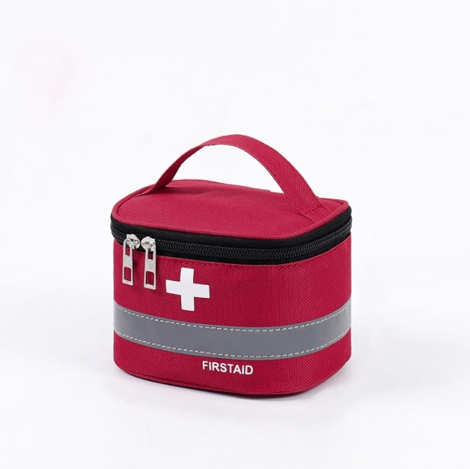 Аптечка - сумка Firstaid для зберігання медикаментів 14*10*10 см Червоний