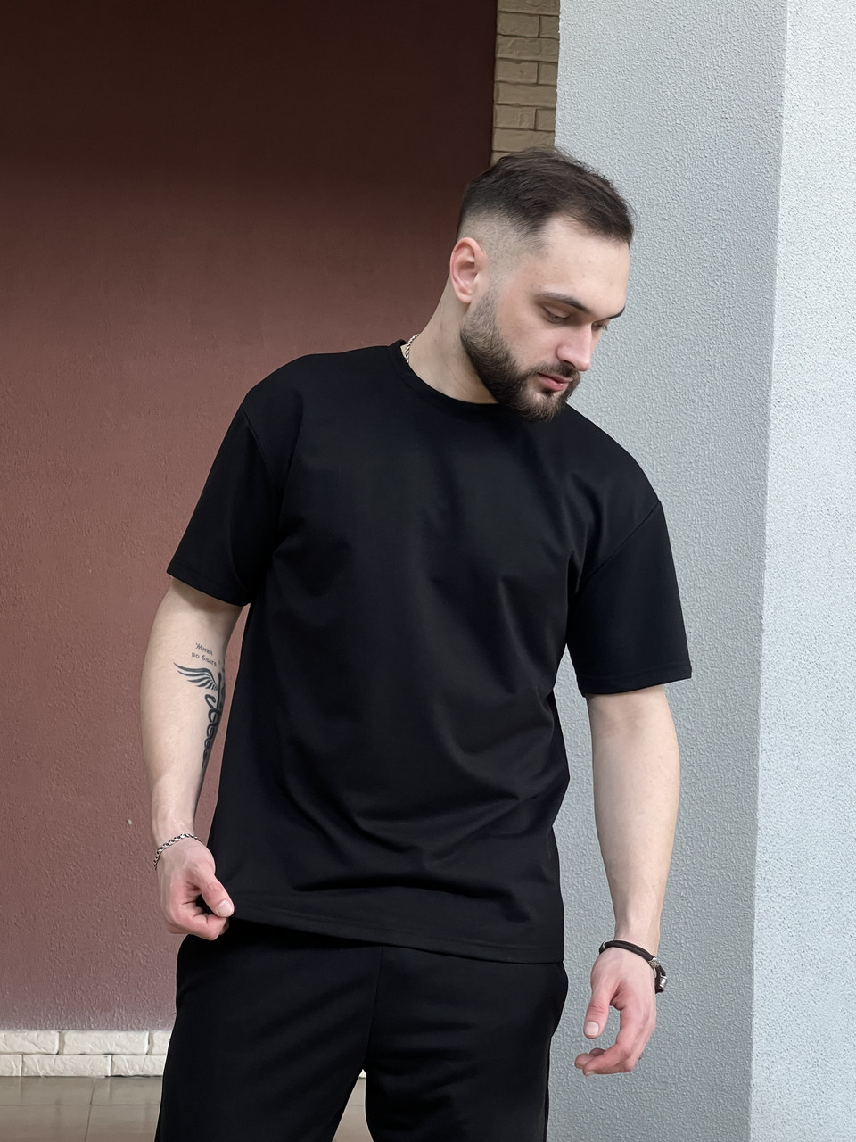Мужская черная футболка оверсайз стильная на двунитке ,Однотонная ...
