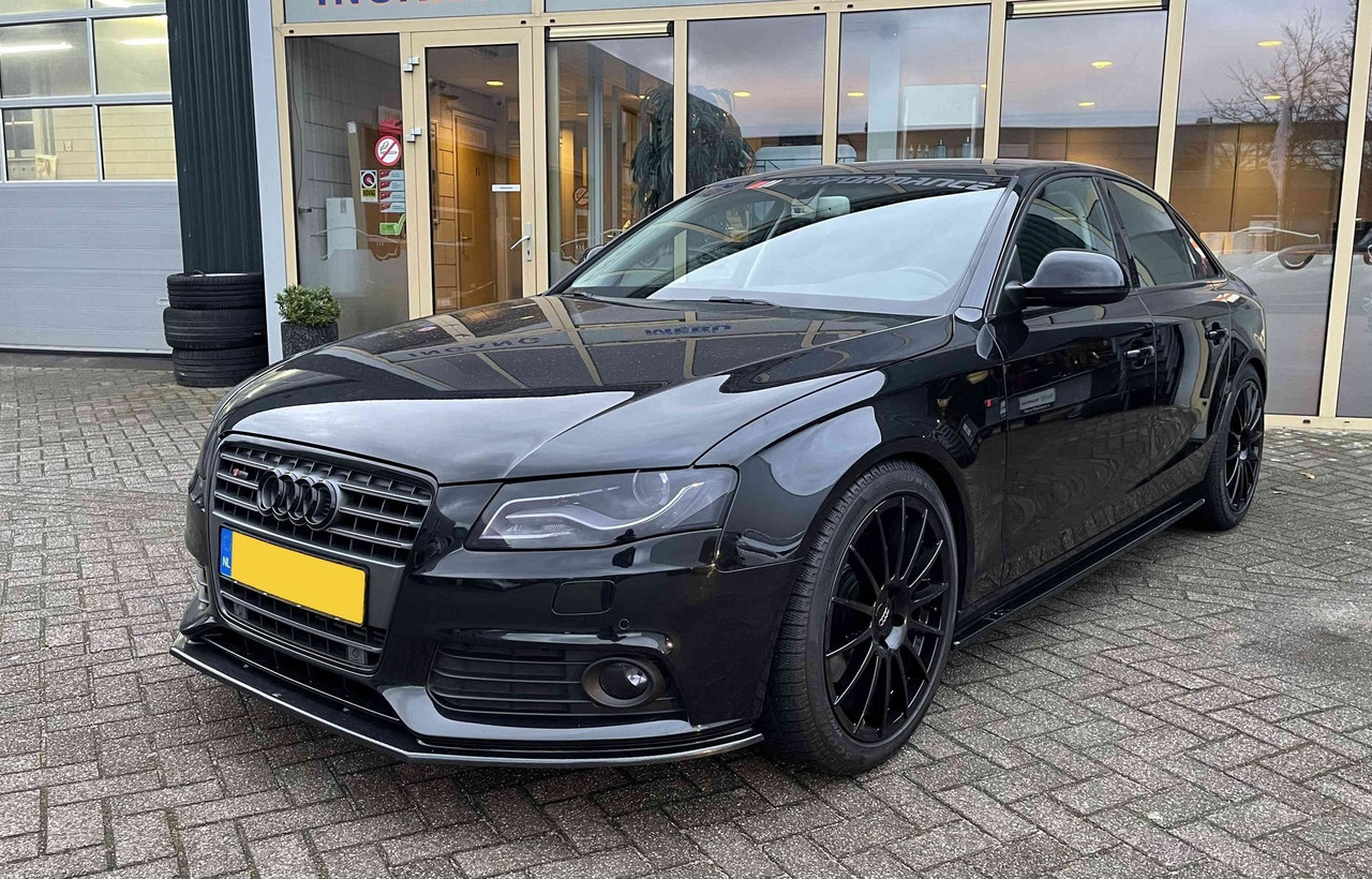 Спліттер Audi A4 B8 (07-11) елерон тюнінг обвіс (V2)