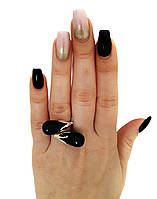 💍Срібна каблучка «Тінь Онікса» — елегантна сила в кожному русі