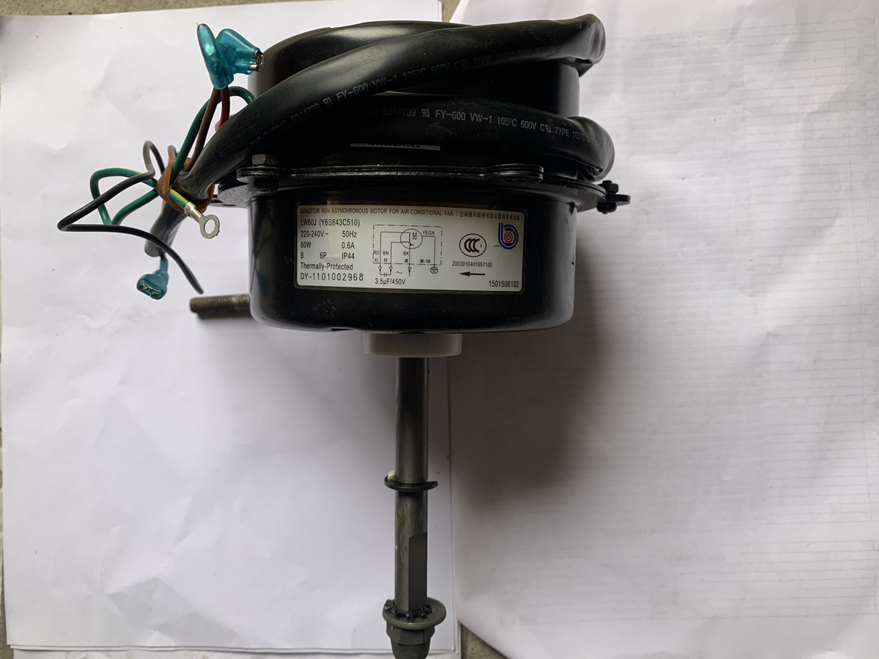 Двигун зовнішнього блока кондиціонера LW60j (Y6S643C510)