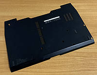 ДЕФЕКТ!! Б/У Сервісна кришка, нижня частина корпусу Dell E6500, M4400, 0P901C
