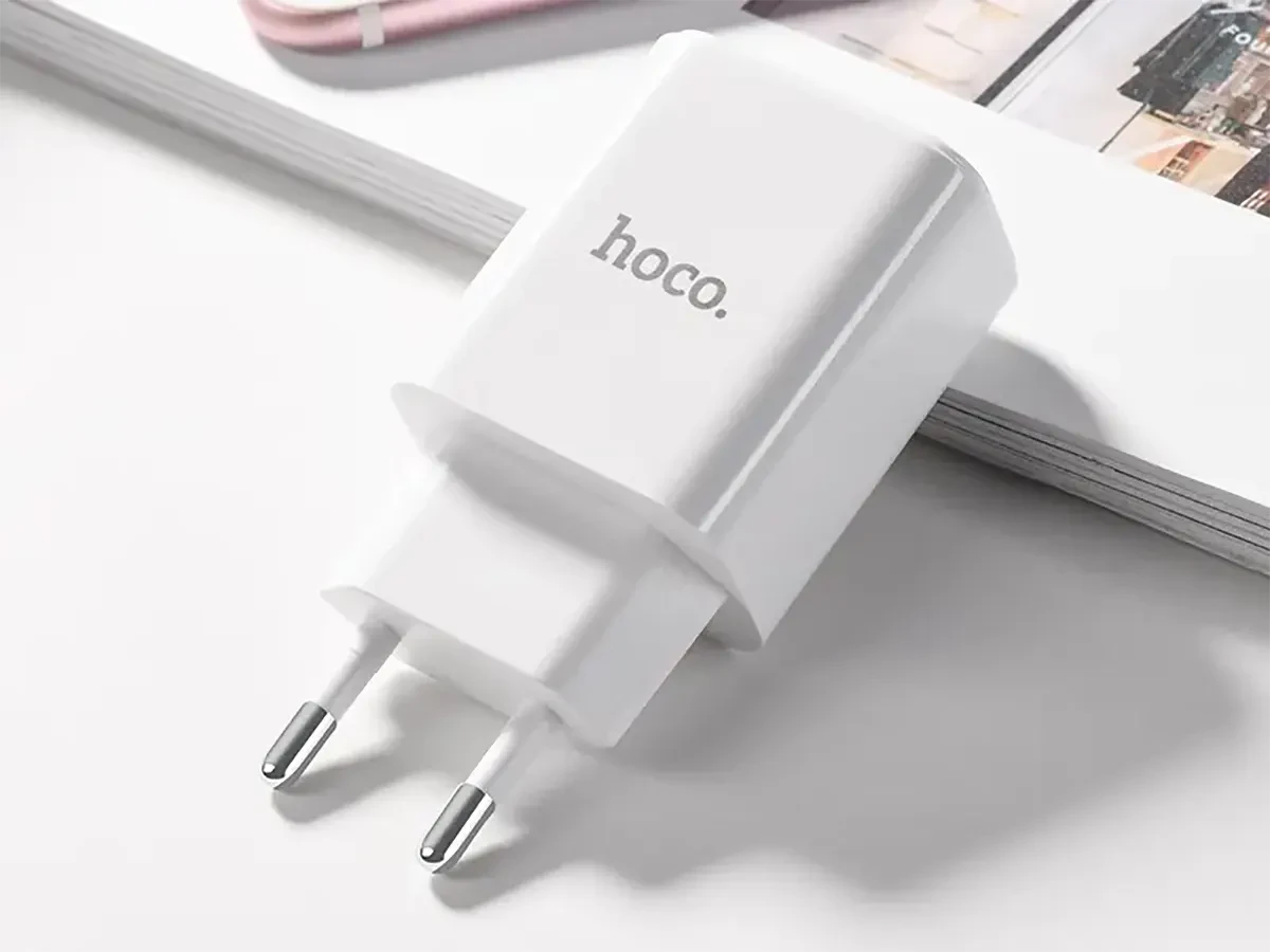 Зарядний пристрій 220В 5,0В 2,1А USBx2 Hoco C62A