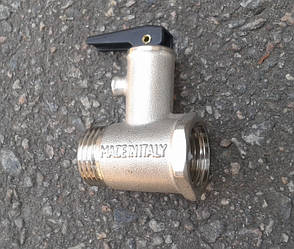 Предохранительный обратный клапан для бойлера на резьбе 1/2" с флажком Италия ZIPMARKET