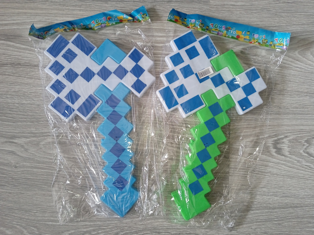 Топор Майнкрафт Minecraft со Светом и Звуком — Купить Недорого на Bigl ...