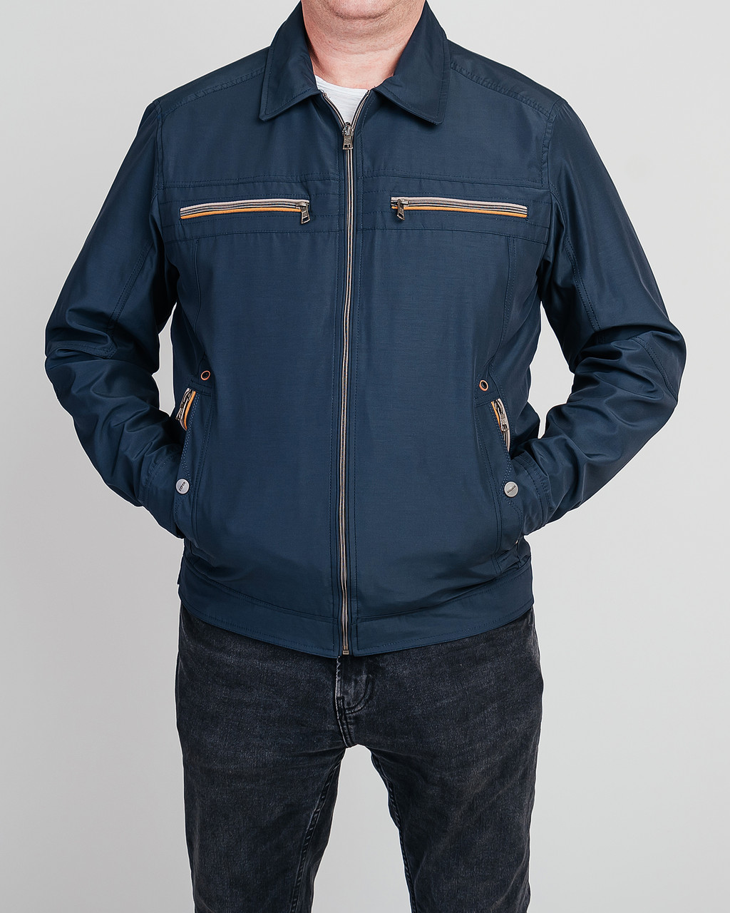 Чоловіча куртка (вітрівка) синього кольору. - фото 1 - id-p1820939699