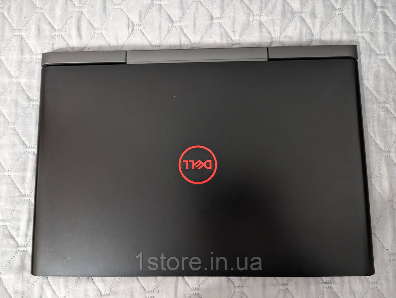 Ігровой ноутбук Dell Inspirion 7577IPS 15.6/I7-7700HQ/16GB-DDR4/GTX 1060 Max-6GB / 256 SSD + 1TB HDD