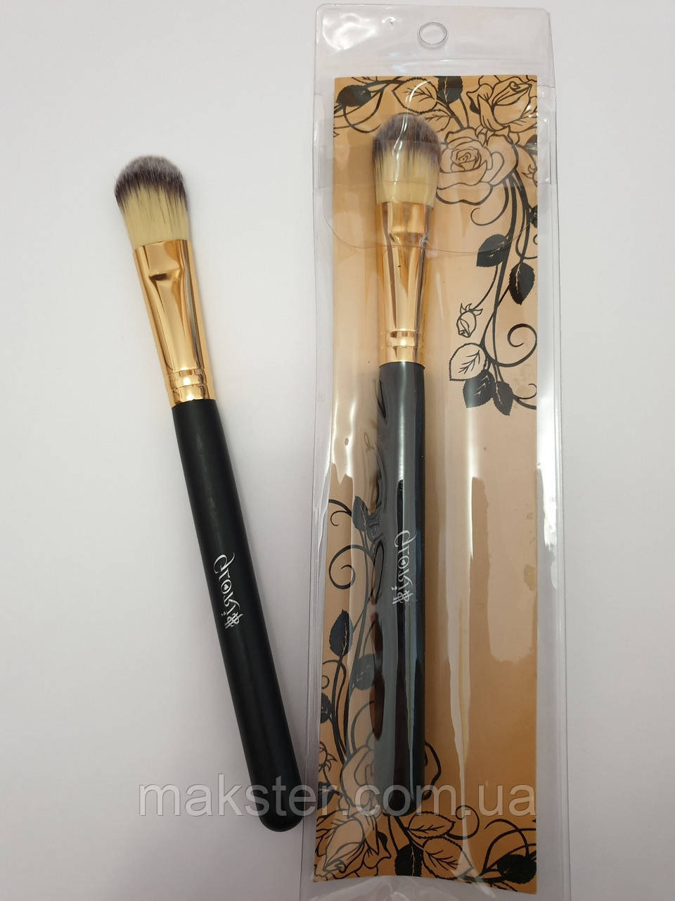 Пензель для тональних основ