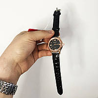 Стильные черные наручные часы женские. С блестящем ремешком. В чехле. AV-739 Модель 52627