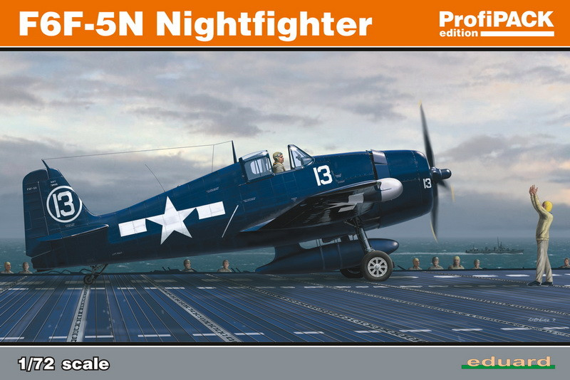 Пластикова модель 1/72 Eduard 7079 американський нічний винищувач Grumman F6F-5N Nightfighter профіпак
