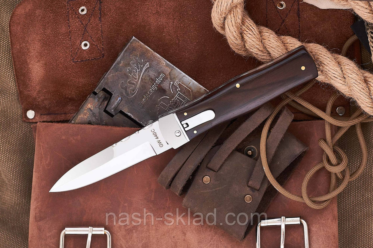 Нож из кинофильма Джеймс Бонд (Mikov), рукоять из дерева палисандр