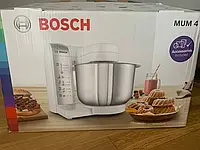 Кухонний комбайн Bosch Mum 4