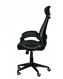 Крісло офісне Briz black чорне сітчасте з підголівником і м'якими підлокітниками для роботи за комп'ютером, фото 2