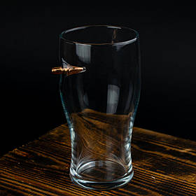 Келих для пива 0,5 л з кулею. Куля в пивному келиху.