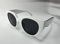 Очки солнцезащитные женские кошечки с поляризацией массивная пластиковая оправа широкие дужки Белый
