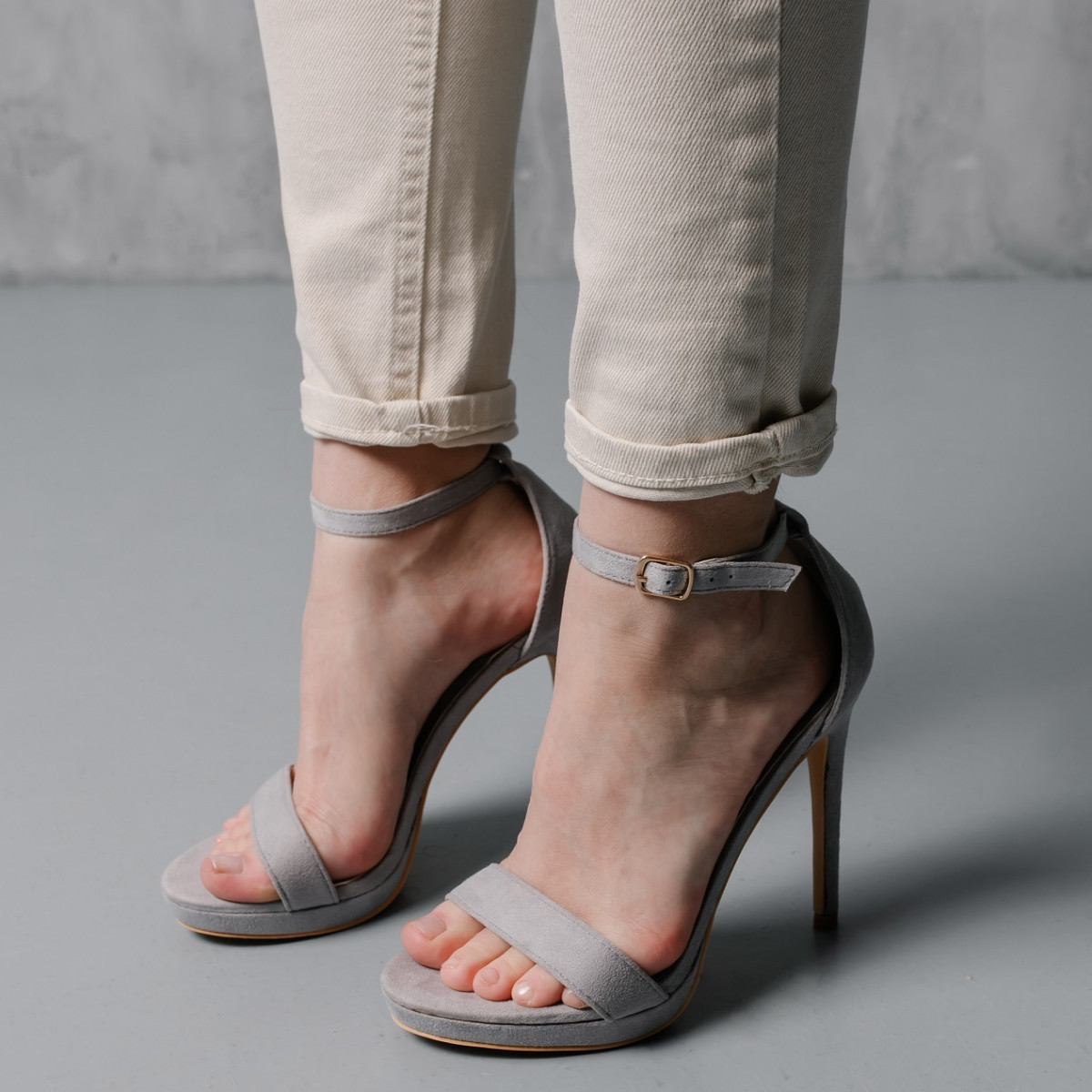 Жіночі босоніжки Fashion Worthy 3996 36 розмір 23,5 см Сірий код ID 4549123