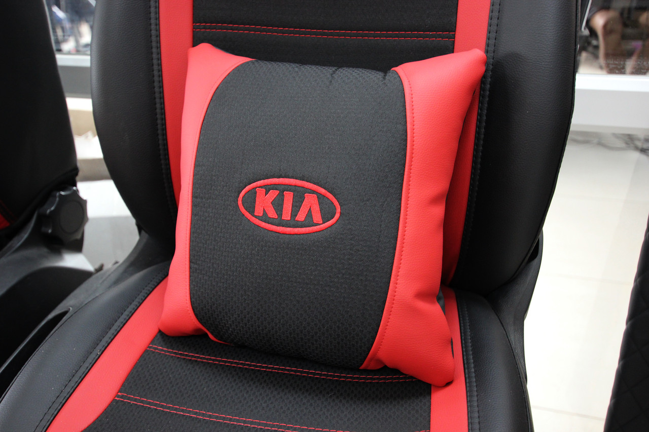 Авто подушка Kia екошкіра червона чорна