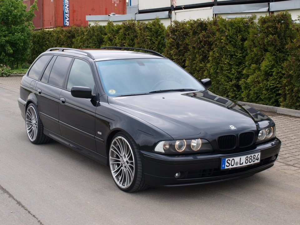 BMW e39 Touring бокс