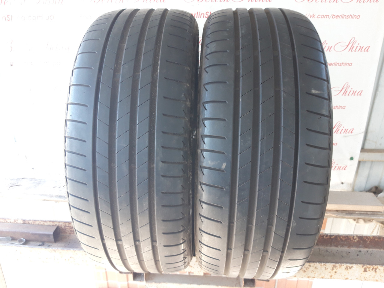 Пара Літніх Шин 225/40/19 Bridgestone Turanza T005,18рік,з Германії Без ...