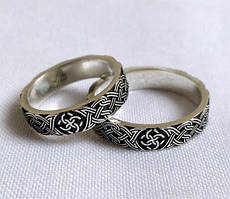 Персні, кільця зі срібла 925 проби