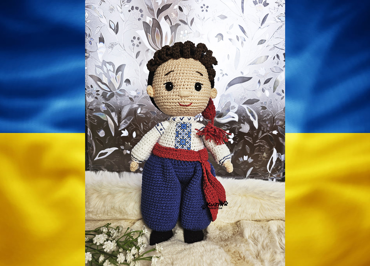 Сувенірна лялька Козак у синіх шароварах. інтер'єрна лялька 32 см Kuzya Production